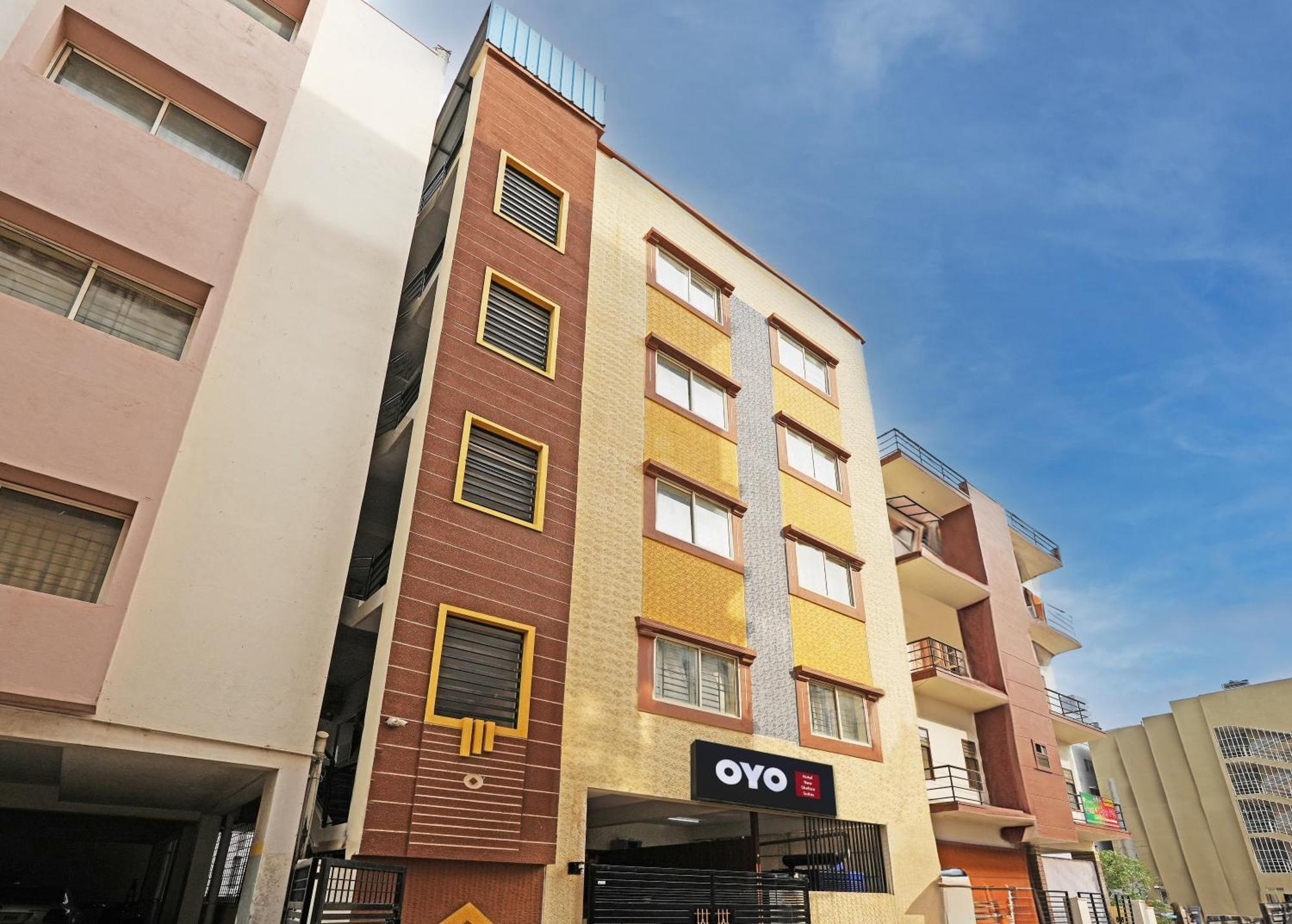 OYO 19749 New Shelton Suites Yelahanka Exterior foto